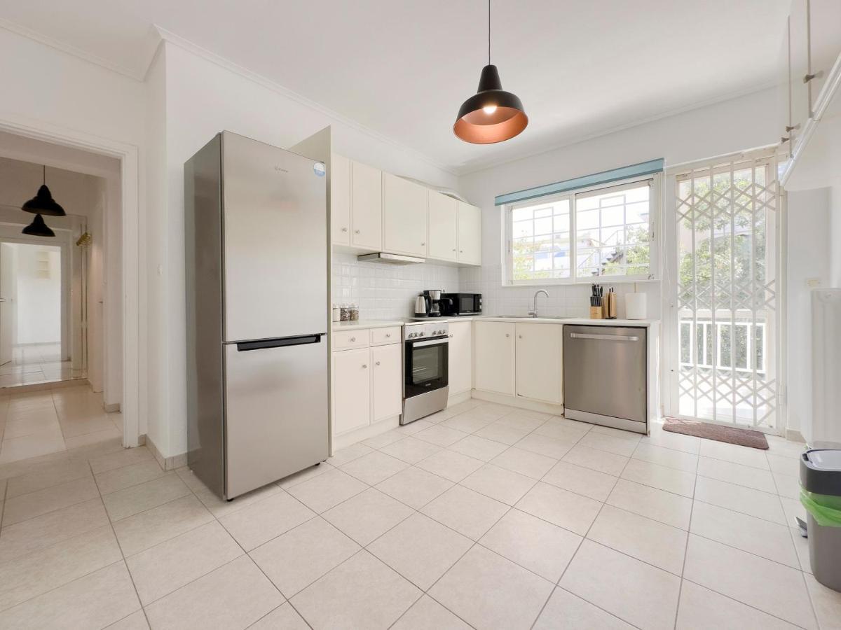 Metamorfoseos Spacious 120Sqm Apt In Alimos Афины Экстерьер фото